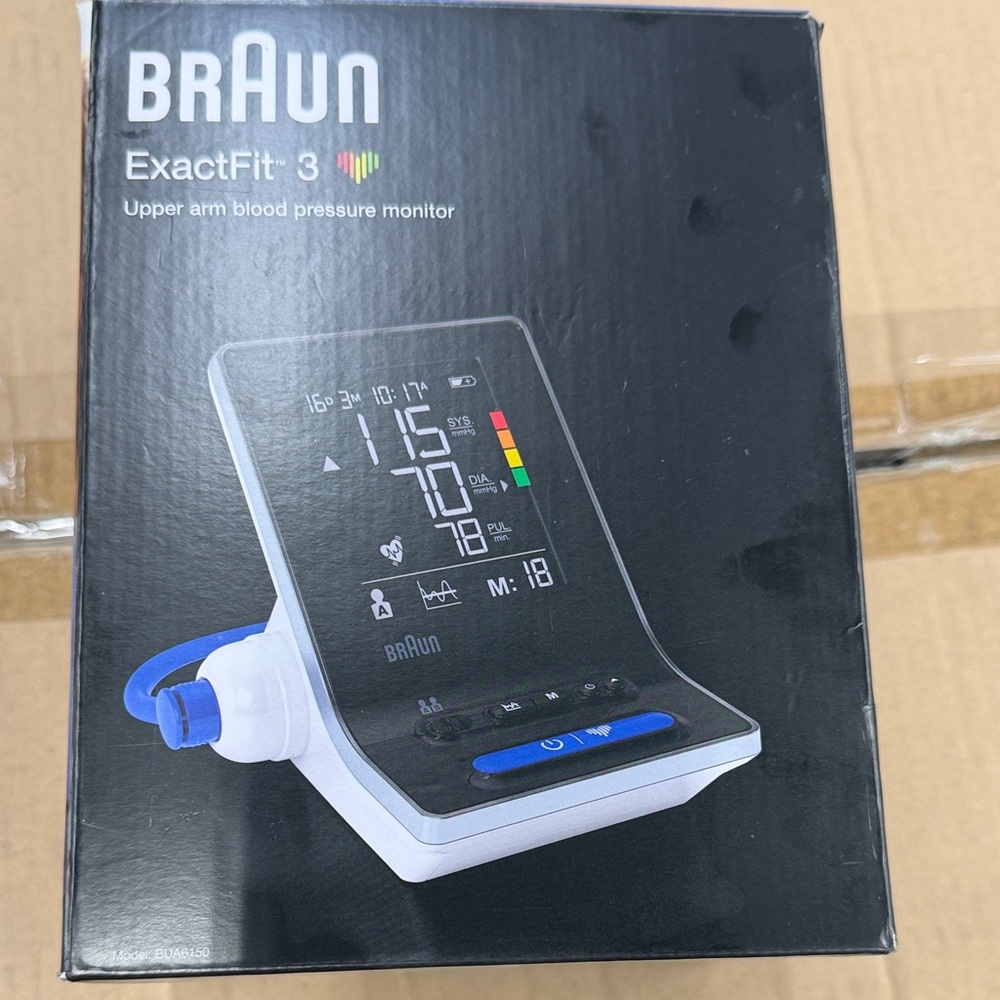 Braun ExactFit 3 Blood Pressure Monitor - Black and Blue